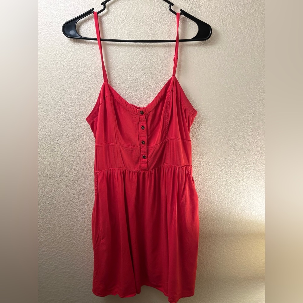 Express Red Casual Midi Dress with Buttons